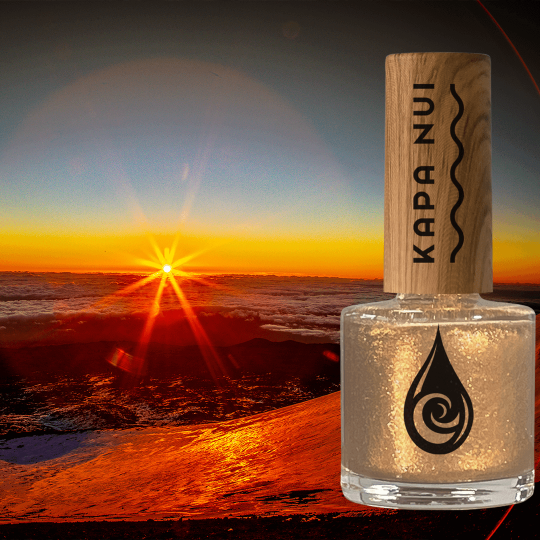 water based nail polish 9ml bottle with color Hiki Ku with sunrise background