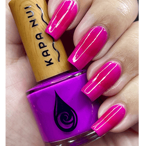 non toxic nail polish swatch in color hilo orchid