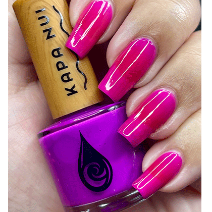 non toxic nail polish swatch in color hilo orchid