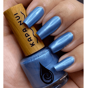 non toxic nail polish hand swatch in lani color