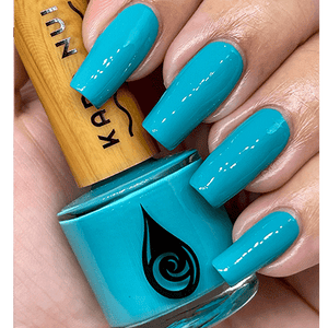 nalu non toxic nail polish hand swatch for starter set